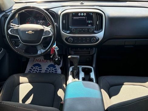 Used 2015 Chevrolet Colorado LT AWD/4WD image 29