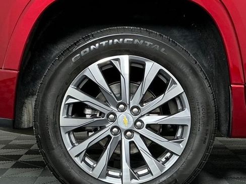 Used 2023 Chevrolet Traverse Premier w/ LPO, Floor Liner Package FWD image 9