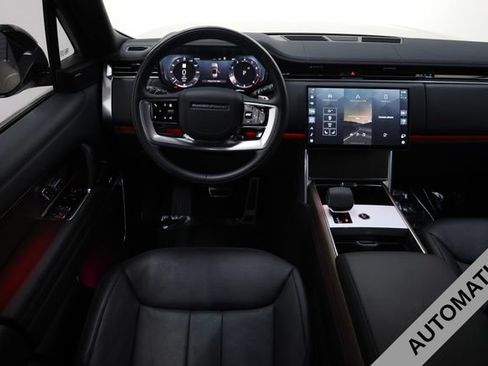Used 2025 Land Rover Range Rover Long Wheelbase SE AWD/4WD image 29