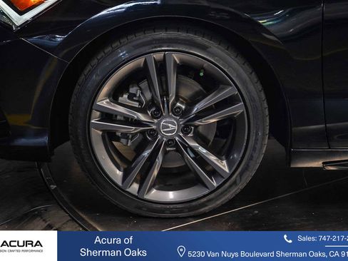 Used 2023 Acura Integra A-Spec image 10