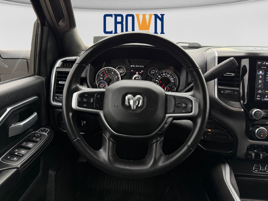 Used 2024 RAM 3500 Big Horn w/ Night Edition AWD/4WD image 23