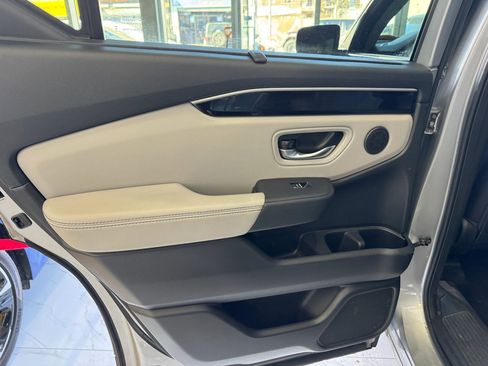 Used 2023 Honda Pilot EX-L image 23