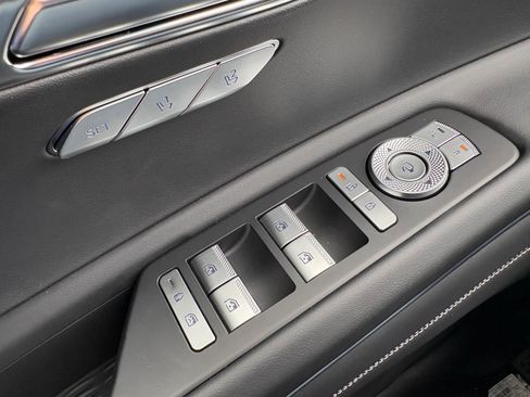 New 2026 Genesis GV80 2.5T Select AWD/4WD image 38