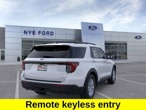 New 2026 Ford Explorer Active image 9