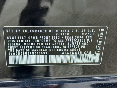 Used 2023 Volkswagen Jetta SE w/ Panoramic Sunroof Package FWD image 30