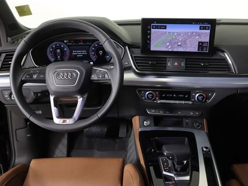 Used 2025 Audi Q5 2.0T Premium Plus AWD/4WD image 21