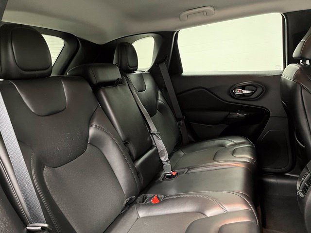 Used 2021 Jeep Cherokee Latitude Plus FWD image 50