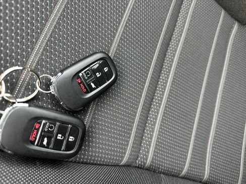 Used 2025 Honda CR-V Sport image 20