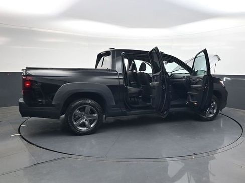 Used 2023 Honda Ridgeline RTL-E image 35