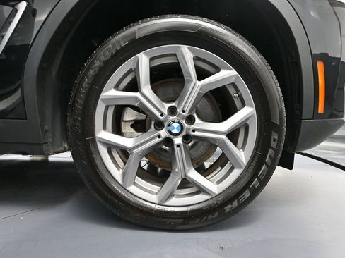 Used 2024 BMW X3 xDrive30i w/ Premium Essential Package AWD/4WD image 15