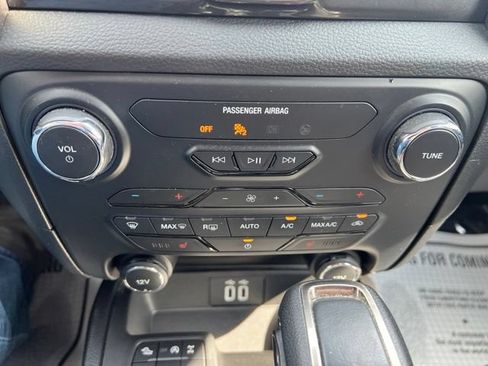Used 2019 Ford Ranger Lariat w/ Equipment Group 501A Mid AWD/4WD image 26