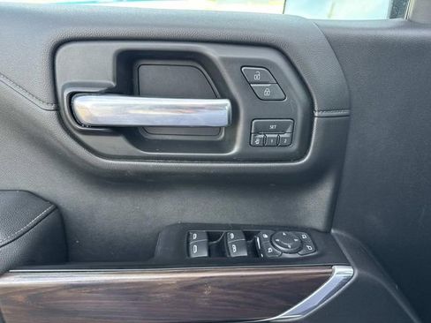 Used 2019 GMC Sierra 1500 SLT image 15