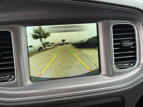 Used 2023 Dodge Charger SXT image 21