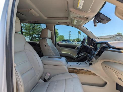 Used 2017 GMC Yukon XL Denali w/ Open Road Package AWD/4WD image 25
