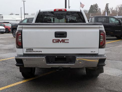 Used 2018 GMC Sierra 1500 SLT image 6