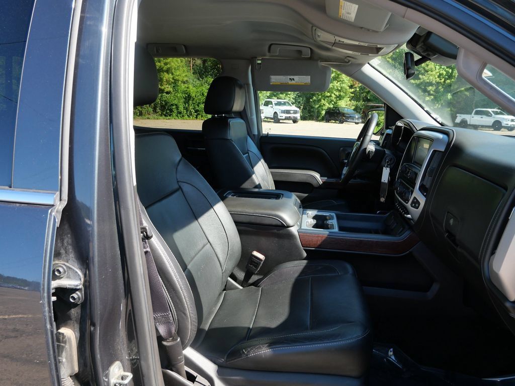 Used 2017 GMC Sierra 1500 SLT AWD/4WD image 12