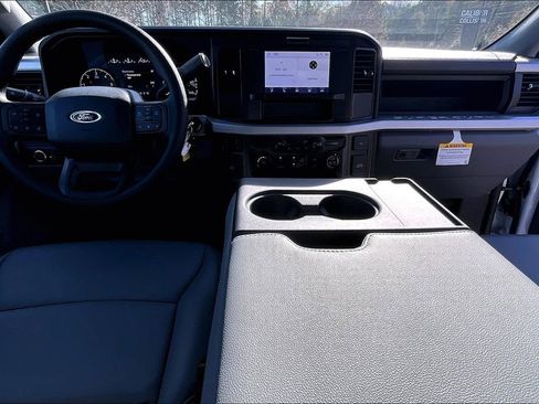 New 2026 Ford F450 XL w/ XL Chrome Package image 5