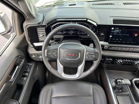 Used 2022 GMC Sierra 1500 SLT w/ SLT Premium Plus Package image 29