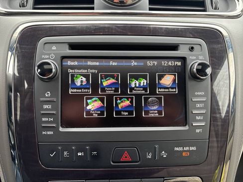Used 2016 Buick Enclave Premium w/ Experience Buick Package FWD image 19