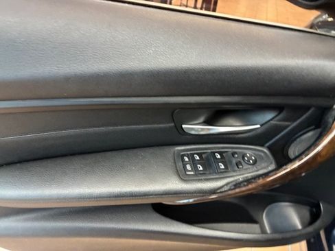Used 2015 BMW 335i xDrive Sedan AWD/4WD image 14