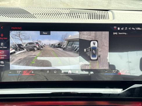 New 2026 BMW 550e xDrive w/ Premium Package image 26