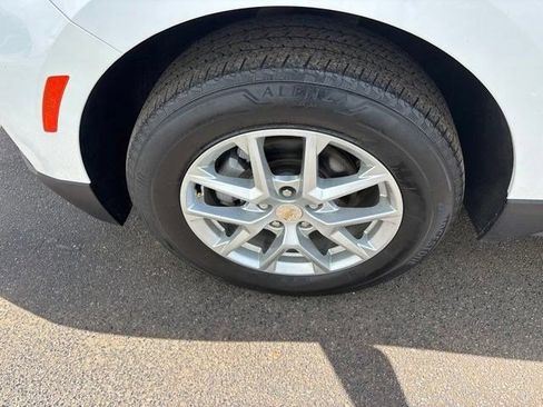 Used 2023 Chevrolet Equinox LS w/ LS Convenience Package AWD/4WD image 40