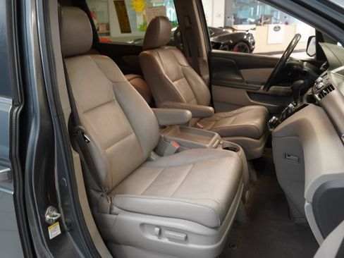 Used 2013 Honda Odyssey EX-L image 25