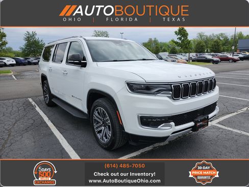 Used 2024 Jeep Wagoneer L Series II RWD image 1