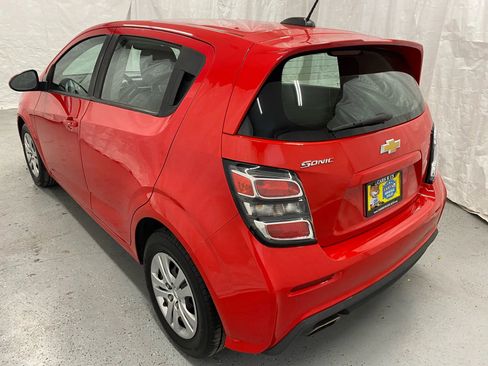Used 2020 Chevrolet Sonic LT image 5