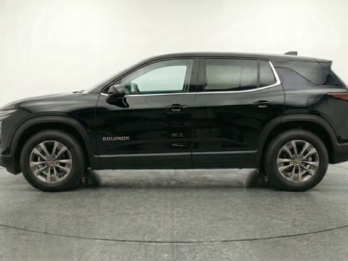 Used 2025 Chevrolet Equinox LT FWD image 5