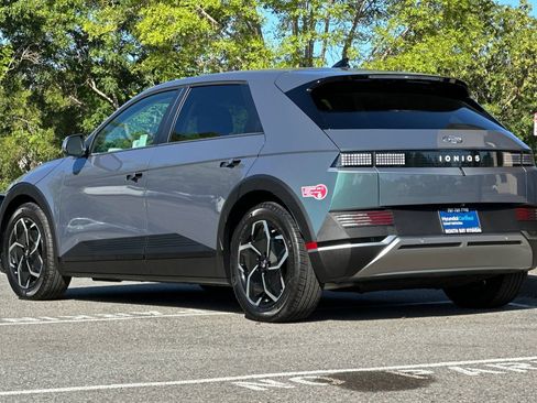 Certified 2024 Hyundai Ioniq 5 SEL RWD image 6