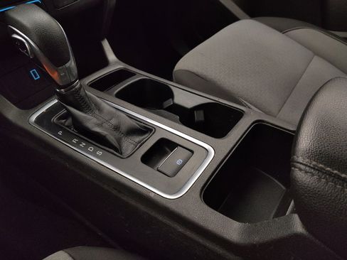 Used 2019 Ford Escape SE AWD/4WD image 26
