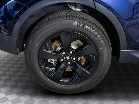 Used 2023 Land Rover Discovery Sport S image 36