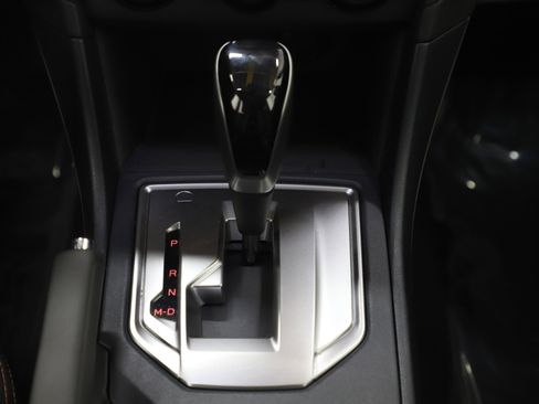 Used 2019 Subaru Crosstrek 2.0i Premium image 18