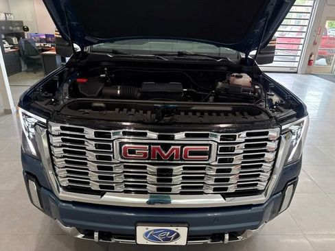 Used 2026 GMC Sierra 2500 Denali w/ Denali Reserve Package AWD/4WD image 58