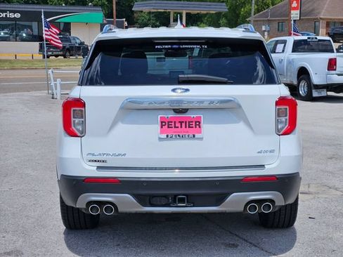 Used 2024 Ford Explorer Platinum w/ Technology Package AWD/4WD image 6