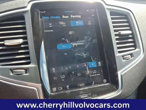 Certified 2024 Volvo XC90 B5 Core w/ Protection Package Premier image 17