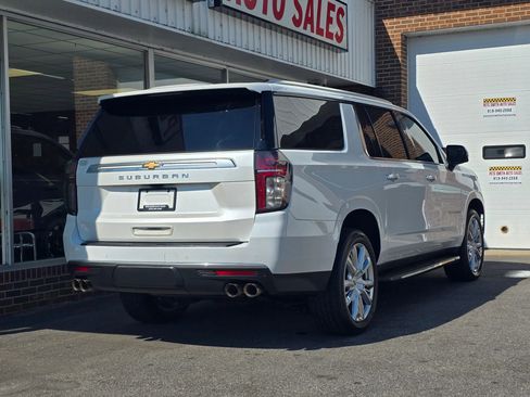 Used 2021 Chevrolet Suburban High Country image 8