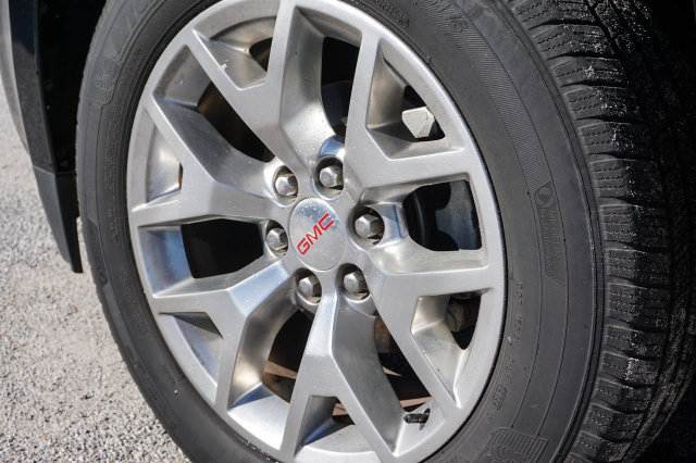 Used 2018 GMC Yukon Denali w/ Denali Ultimate Package RWD image 5