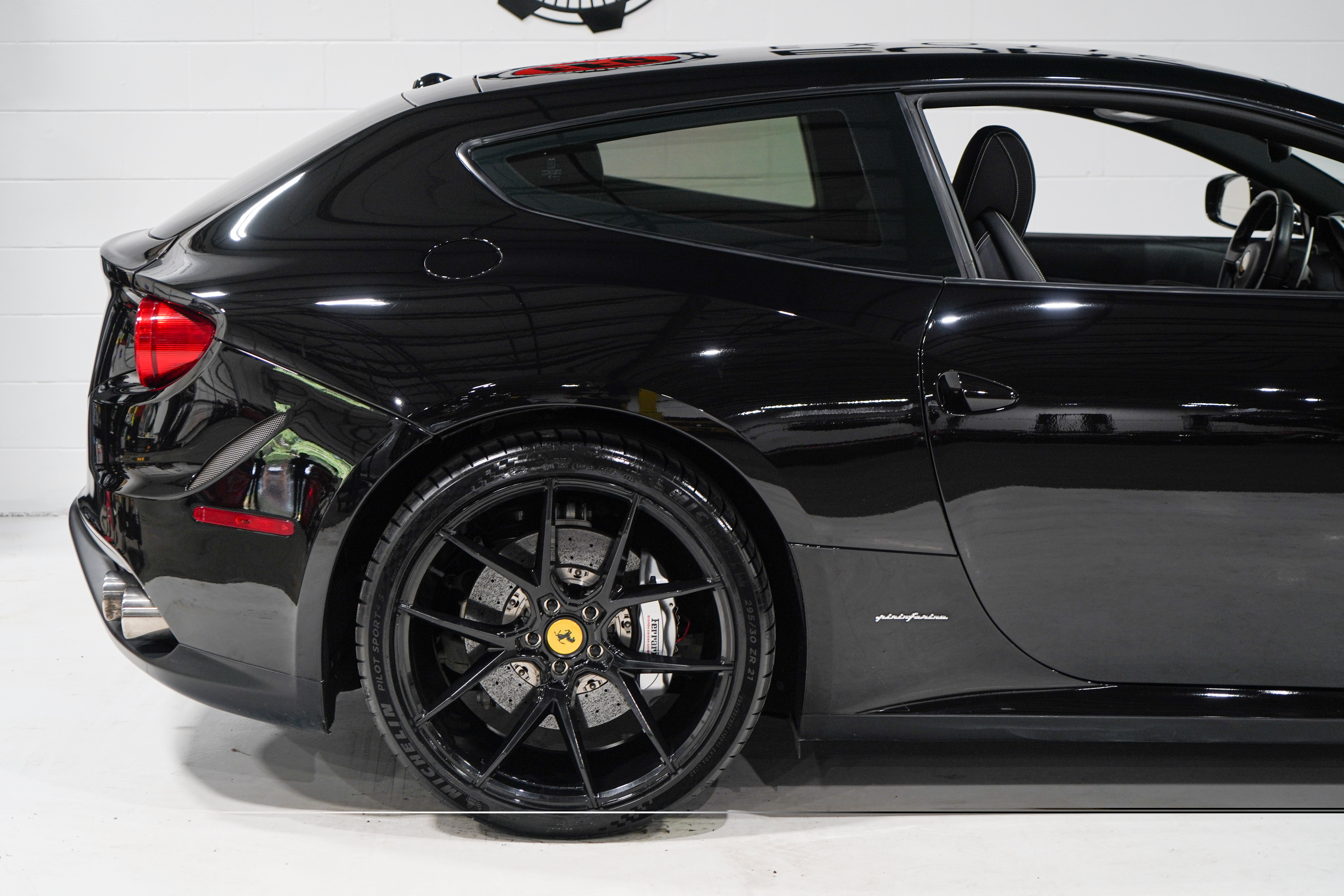Used 2014 Ferrari FF AWD/4WD image 20