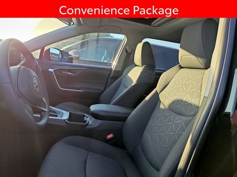 Used 2023 Toyota RAV4 XLE w/ Convenience Package FWD image 6