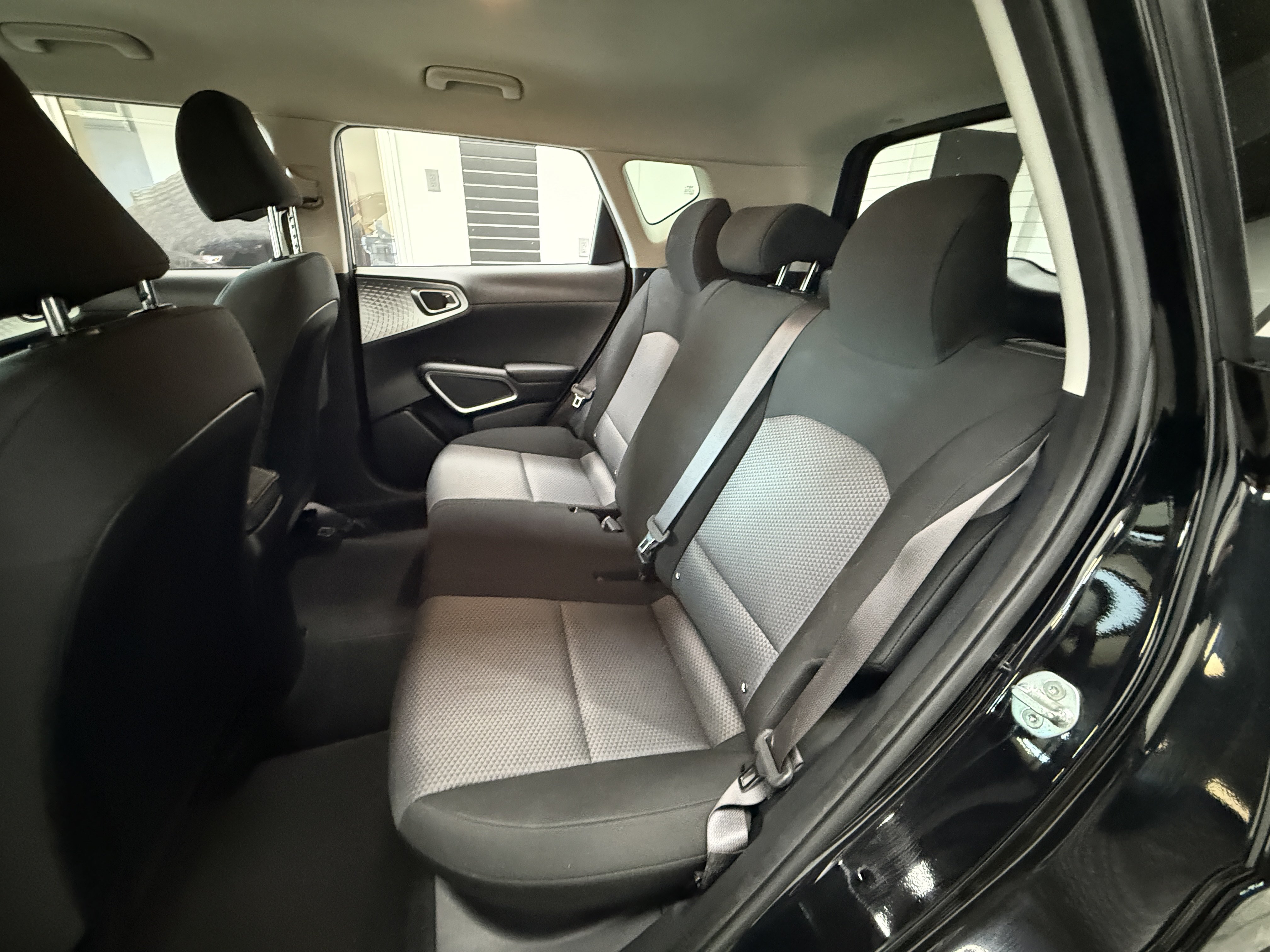 Used 2022 Kia Soul LX FWD image 20