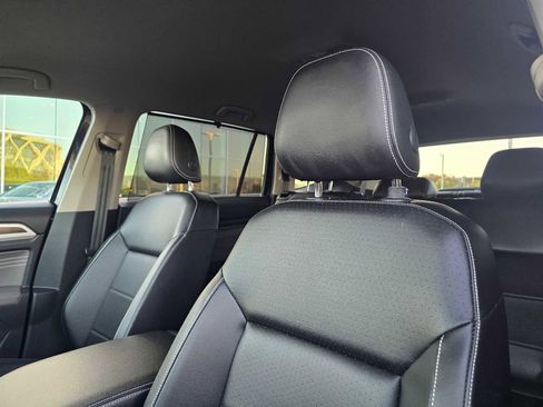 Used 2022 Volkswagen Atlas SE image 23