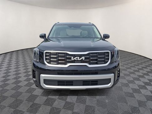Certified 2025 Kia Telluride S AWD/4WD image 2