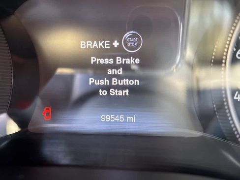 Used 2017 Jeep Cherokee Trailhawk w/ Comfort/Convenience Group image 14