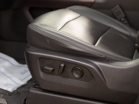 Used 2023 GMC Sierra 1500 SLT w/ SLT Convenience Package image 21