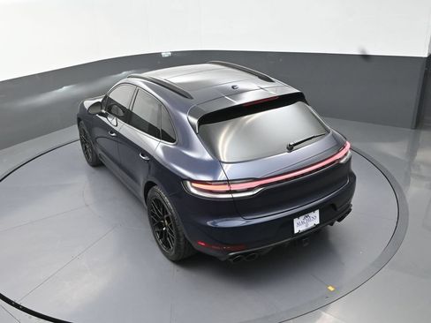 Used 2021 Porsche Macan GTS AWD/4WD image 19