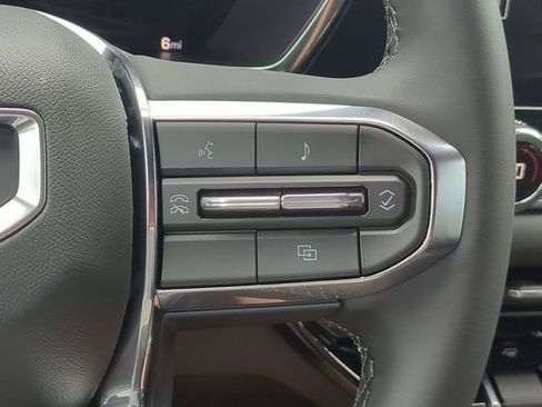 New 2026 GMC Canyon Elevation w/ Convenience Package image 27