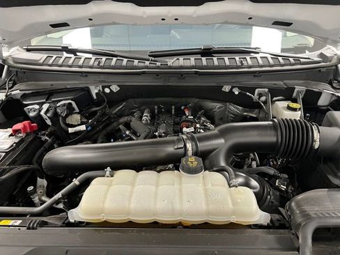 Used 2025 Ford Expedition Active AWD/4WD image 57