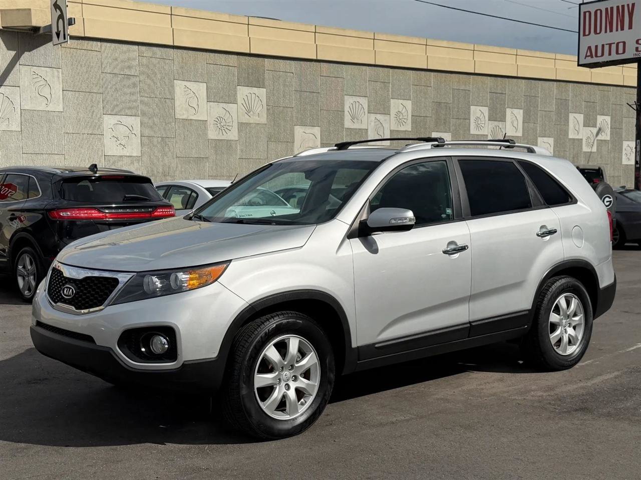 Used 2013 Kia Sorento LX FWD image 13
